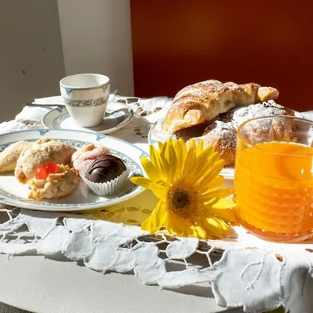 Alojamento de Acomodação e Pequeno-almoço Dimora Tolosa