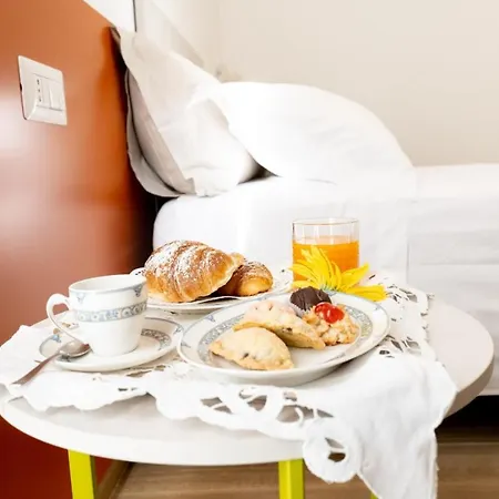 Dimora Tolosa Bed & Breakfast 3*